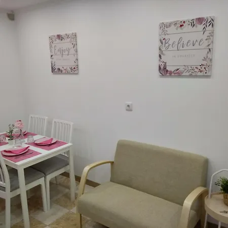 Oriente Dna Lejlighed