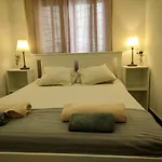 Oriente Dna Studios Apartment *