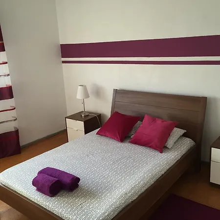 Apartment Oriente Dna Studios