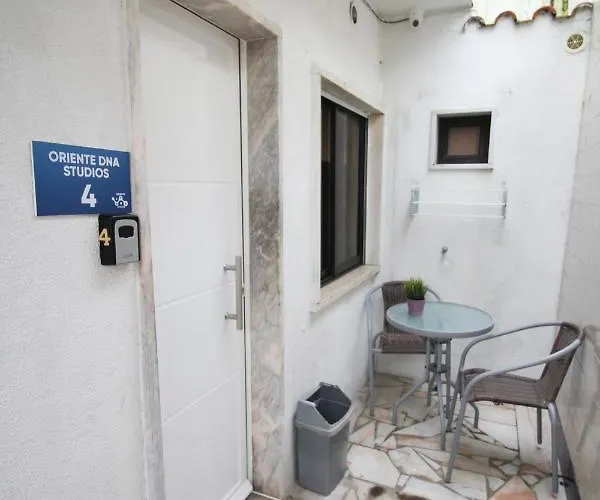 Oriente Dna Studios Apartment