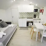 Oriente Dna Studios * Lisboa